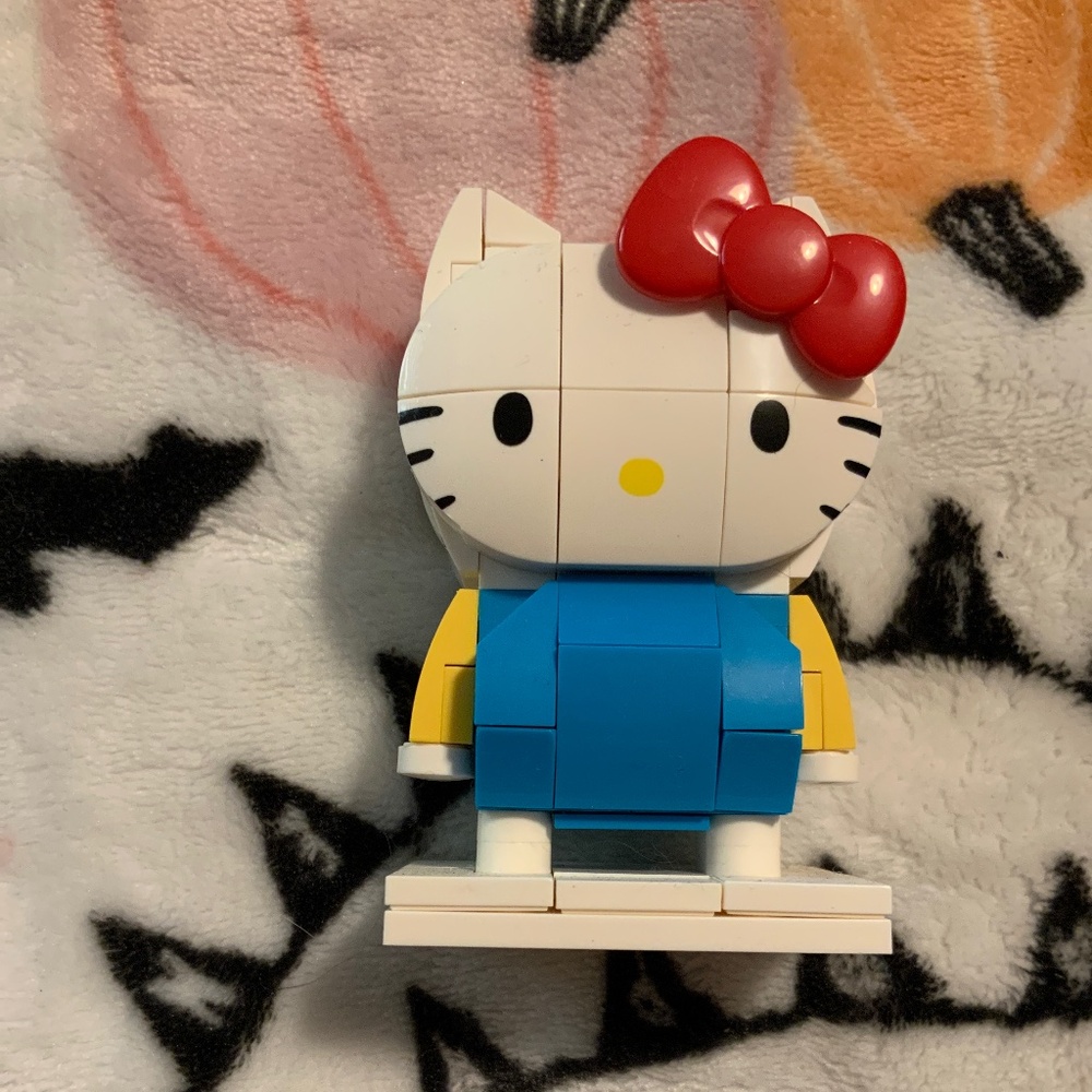 Hello kitty Lego already built